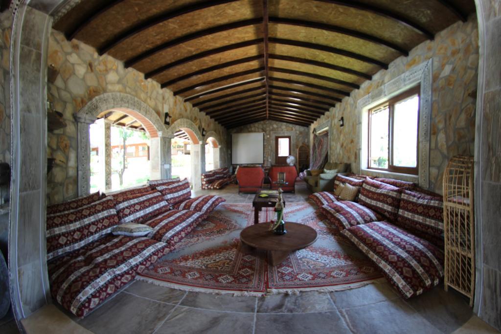 Atillas Getaway Selcuk Exterior photo